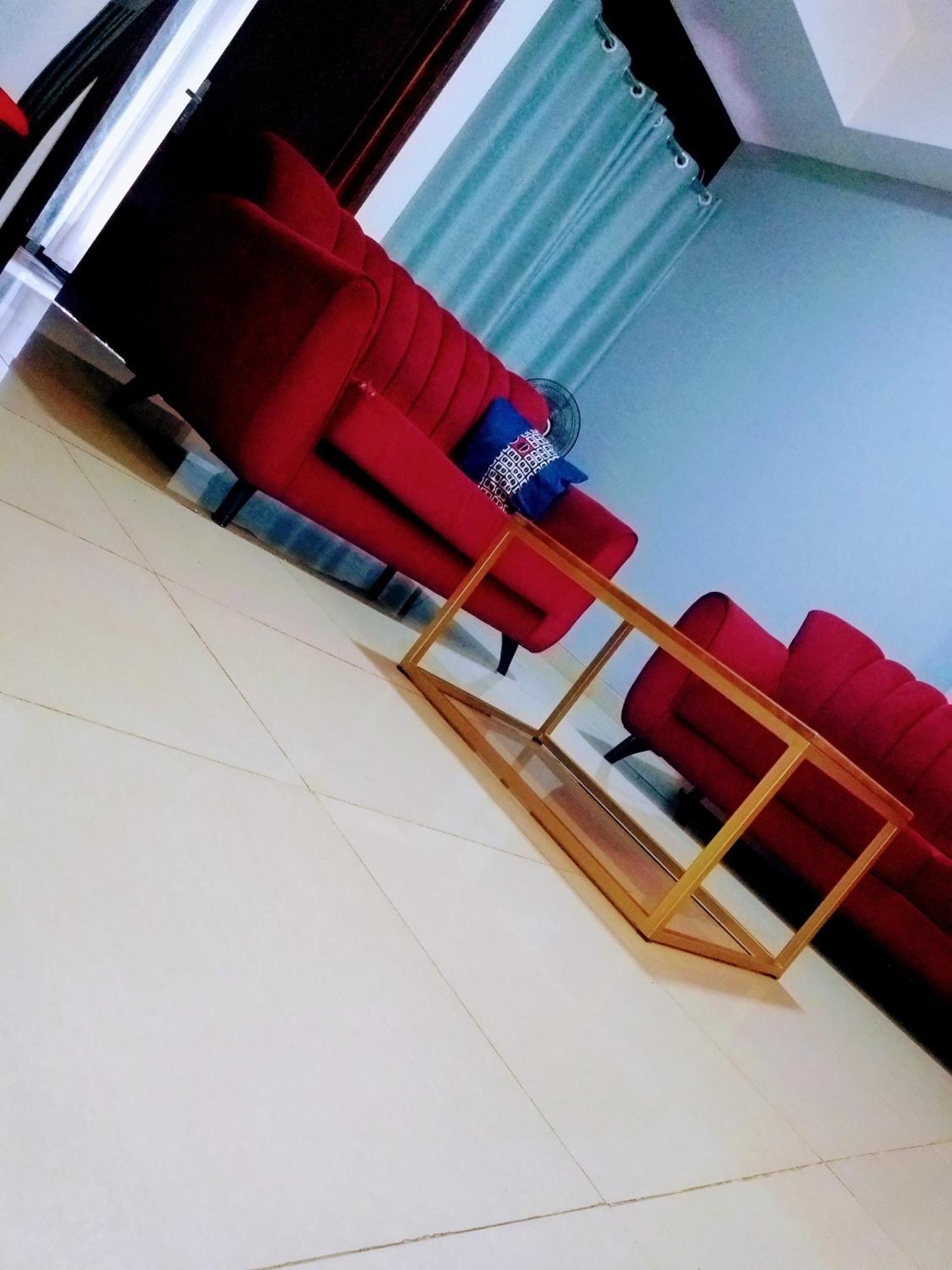 Eika Suites At Acacia Kampala Luaran gambar