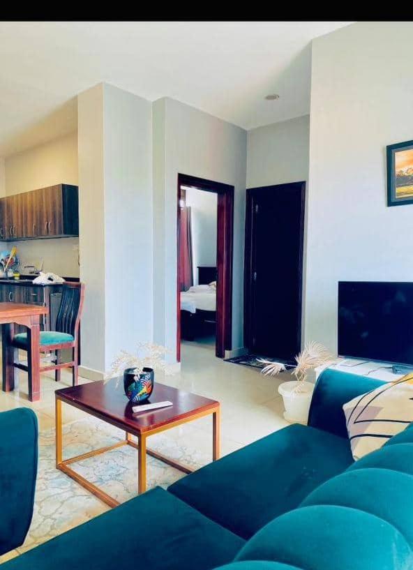 Eika Suites At Acacia Kampala Luaran gambar